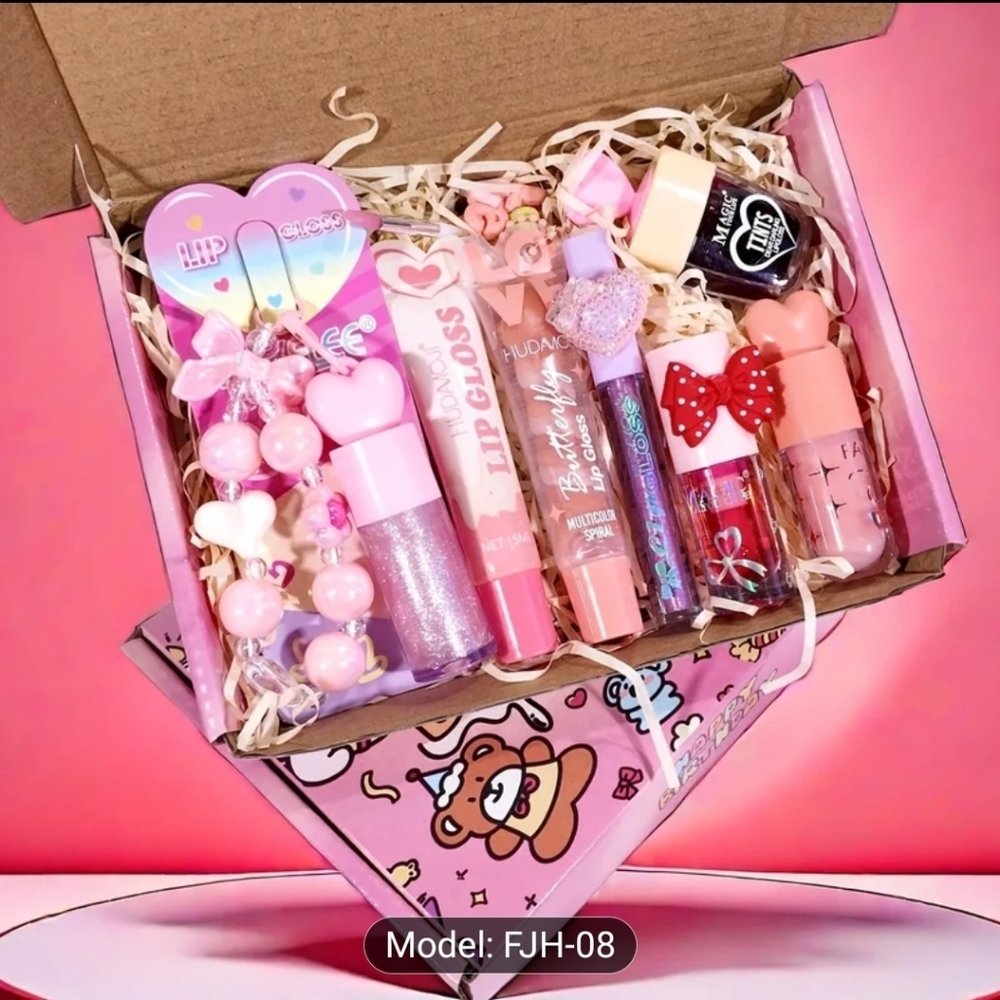 Surprise 🫢 Beauty lip bundle - Picture 15 of 15